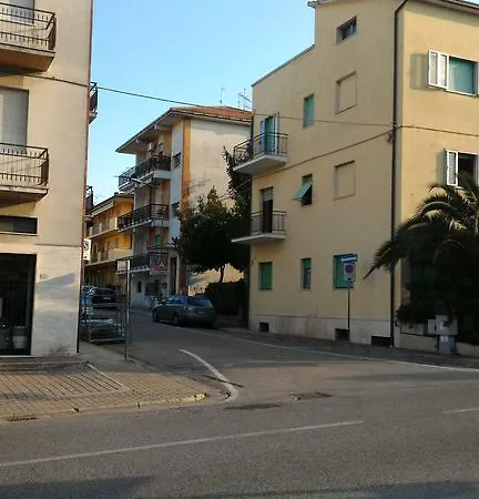 La Casa Di Silvia شقة