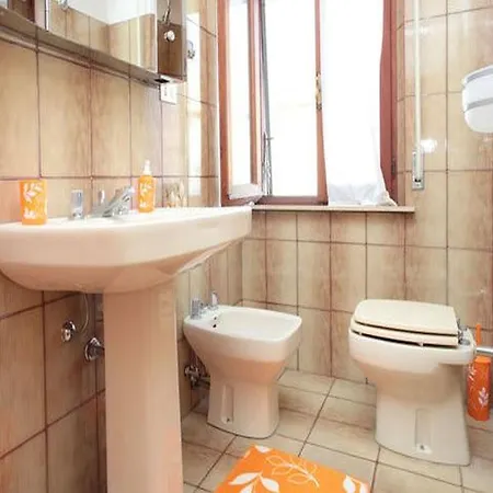 La Casa Di Silvia Apartamento *